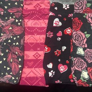 Lot of size S/M Lularoe Valentines leggings